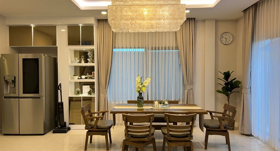 Casa en venta de 4 habitaciones en Prawet, Bangkok
