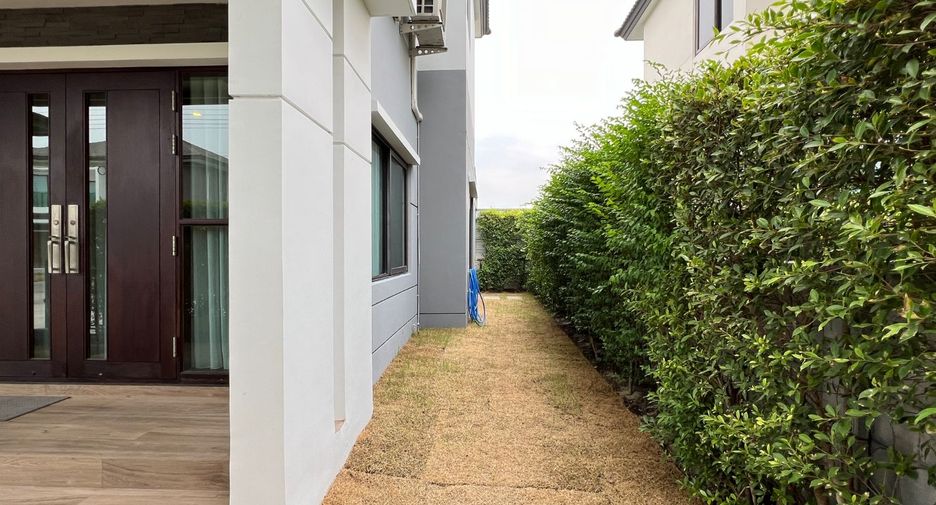 Casa en venta de 4 habitaciones en Prawet, Bangkok