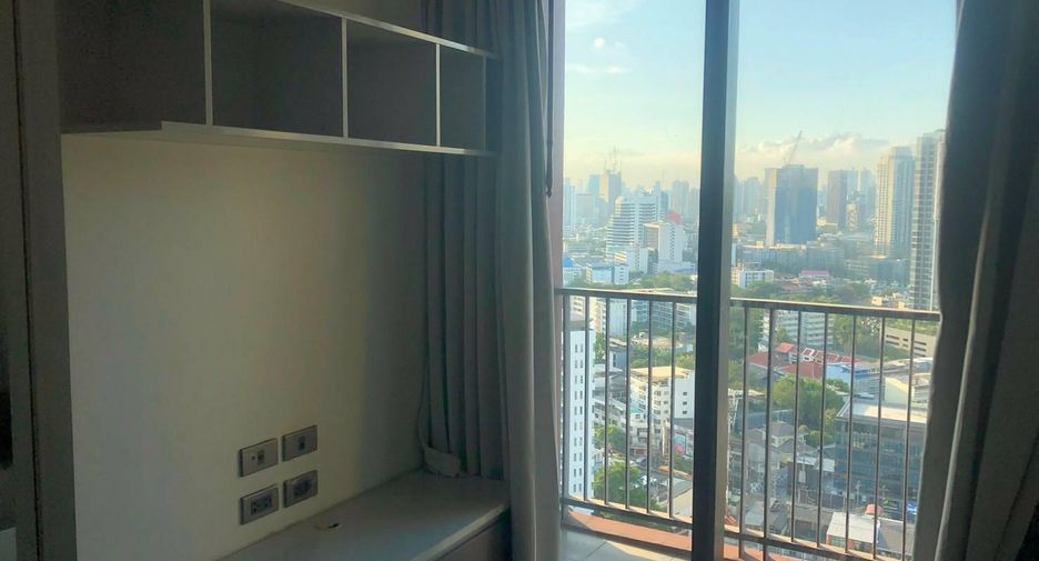 For rent 1 Beds condo in Khlong Toei, Bangkok