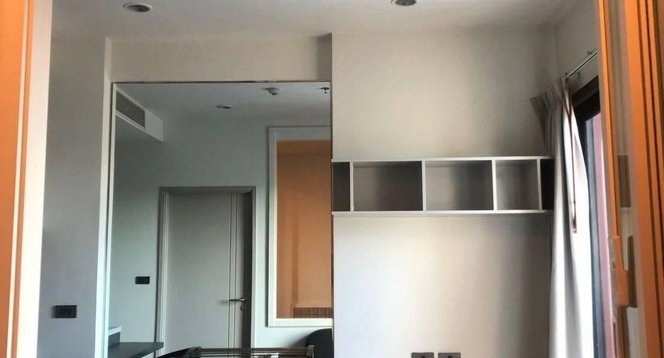 For rent 1 Beds condo in Khlong Toei, Bangkok