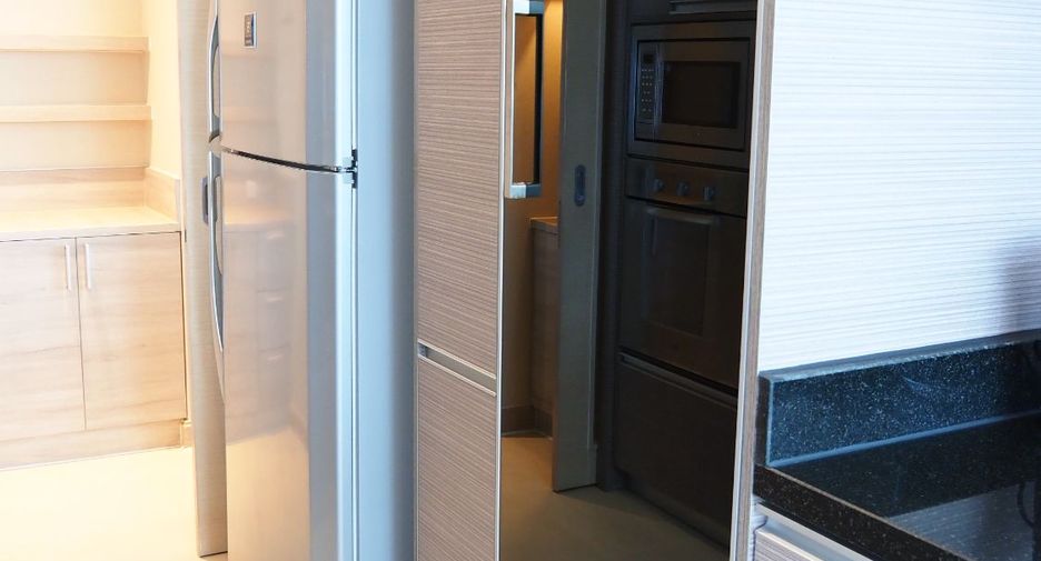 Condo en alquiler de 2 habitaciones en Watthana, Bangkok