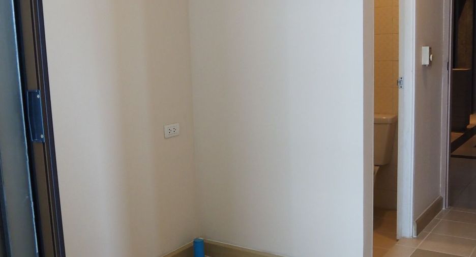 Condo en alquiler de 2 habitaciones en Watthana, Bangkok