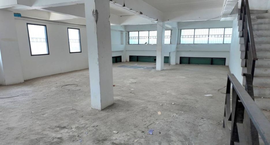 Gewerbefläche zum Kauf mit 5 Zimmer in Bang Bon, Bangkok
