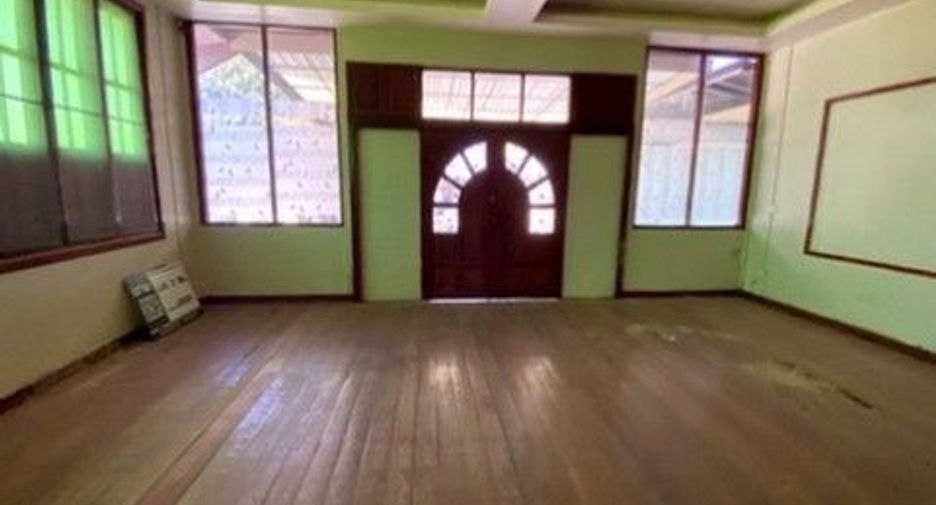For sale 1 bed house in Sanom, Surin