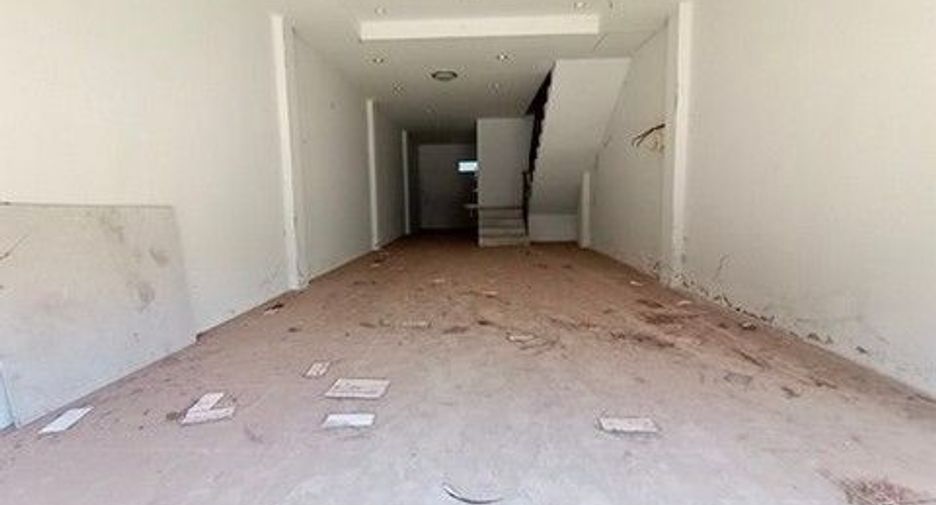 For sale 1 bed retail Space in Phang Khon, Sakon Nakhon