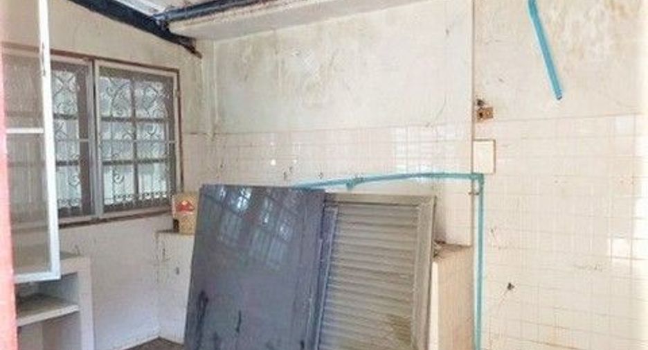 Продажа 1 кровать офис в Si Rattana, Sisaket