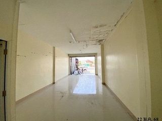 出售 1 卧室 商业空间 在 Atsamat, Roi Et