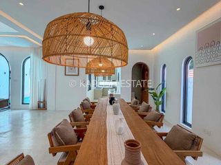 Villa en alquiler de 5 habitaciones en Bang Lamung, Chonburi