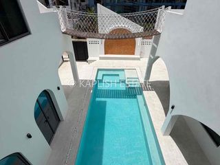 Villa en alquiler de 5 habitaciones en Bang Lamung, Chonburi