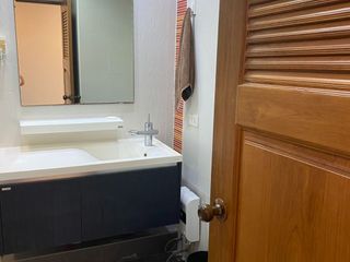 For rent studio condo in Khlong Toei, Bangkok