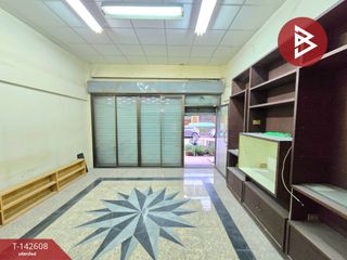 Продажа 2 спальни торговое помещение в Mueang Nakhon Pathom, Накхонпатхом