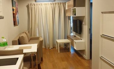 For sale 1 bed condo in Khlong Toei, Bangkok