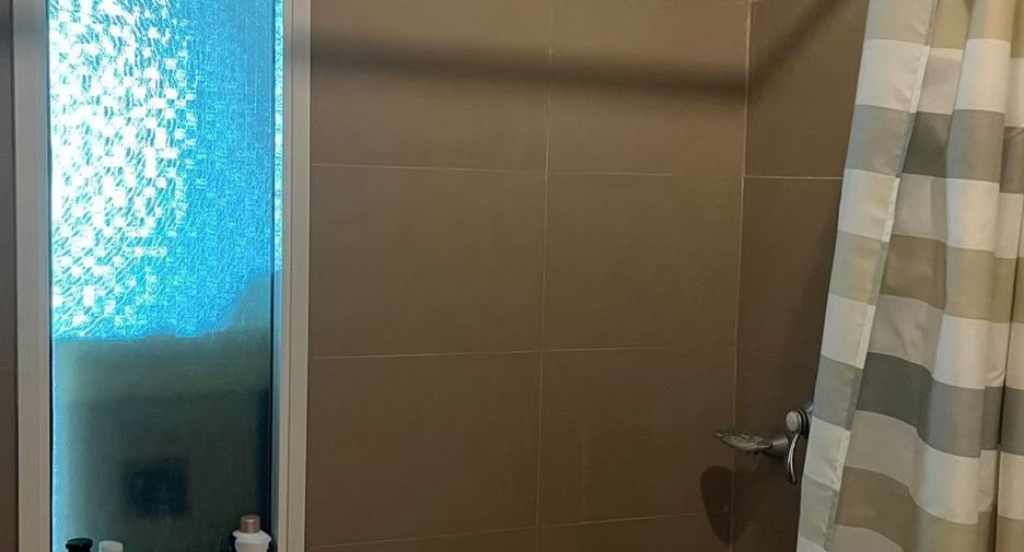 Condo en venta de 1 habitaciones en Khlong Toei, Bangkok