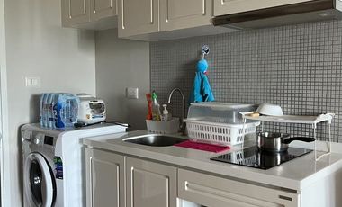 For sale 1 bed condo in Khlong Toei, Bangkok