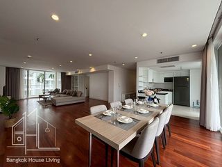 For rent 4 bedrooms condo in Watthana, Bangkok