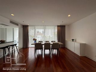 For rent 4 bedrooms condo in Watthana, Bangkok