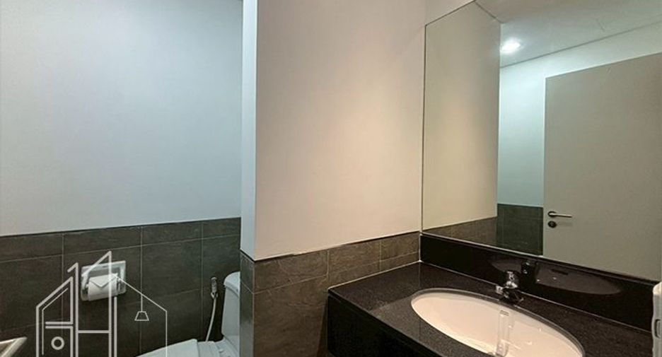 Wohnung zur Miete mit 4 Zimmer in Watthana, Bangkok