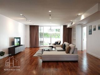 For rent 4 bedrooms condo in Watthana, Bangkok