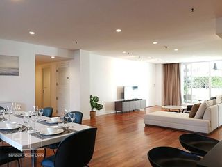 For rent 4 bedrooms condo in Watthana, Bangkok