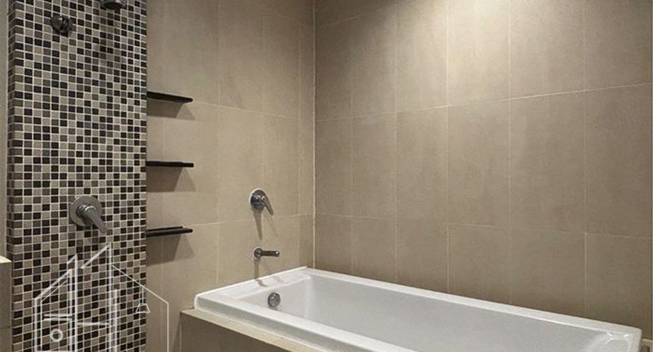 Apartment zur Miete mit 4 Zimmer in Watthana, Bangkok
