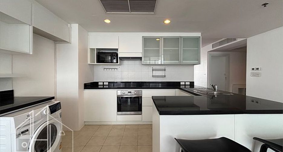 Apartment zur Miete mit 4 Zimmer in Watthana, Bangkok