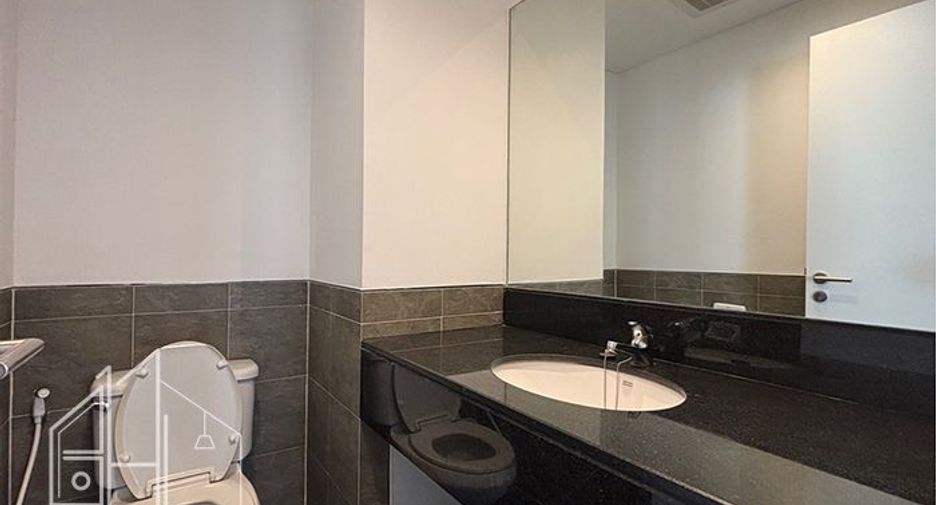 Apartment zur Miete mit 4 Zimmer in Watthana, Bangkok