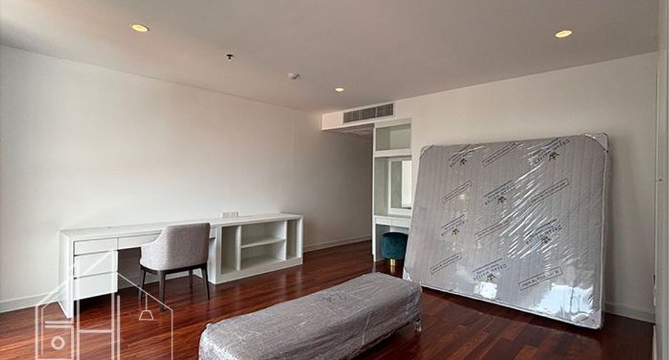 Apartment zur Miete mit 4 Zimmer in Watthana, Bangkok