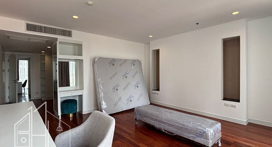 Apartment zur Miete mit 4 Zimmer in Watthana, Bangkok