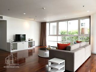 Condo en alquiler de 3 habitaciones en Watthana, Bangkok