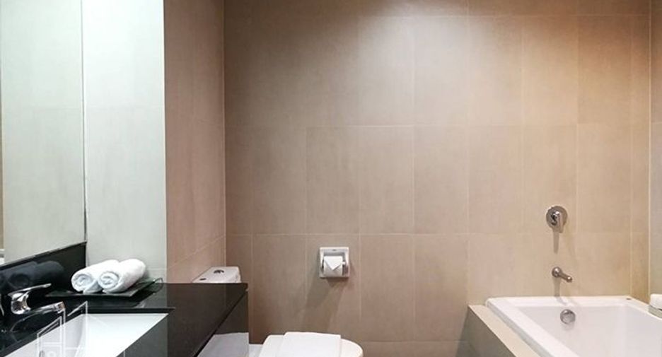 Wohnung zur Miete mit 3 Zimmer in Watthana, Bangkok