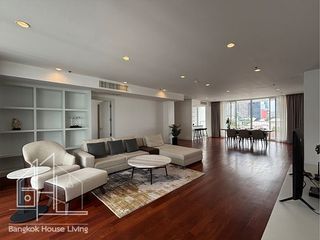 For rent 4 bedrooms condo in Watthana, Bangkok