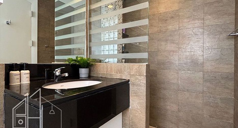 Wohnung zur Miete mit 4 Zimmer in Watthana, Bangkok