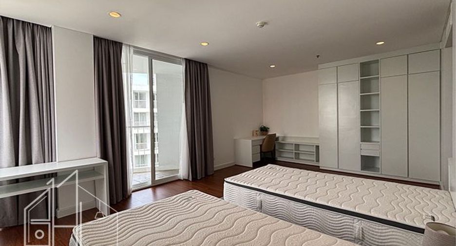 Wohnung zur Miete mit 4 Zimmer in Watthana, Bangkok