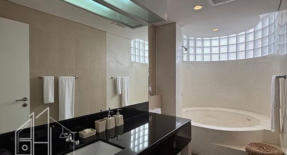 Wohnung zur Miete mit 4 Zimmer in Watthana, Bangkok