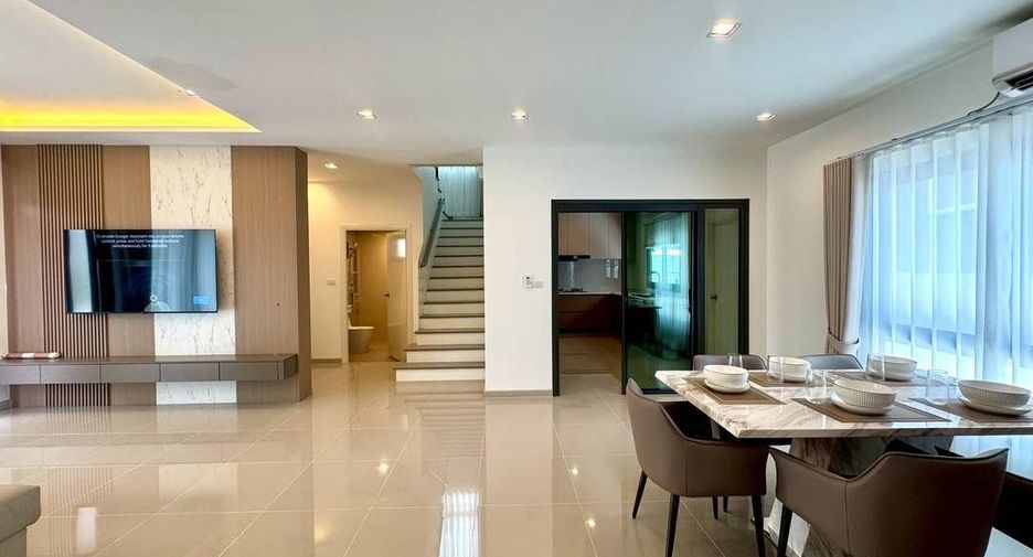 For rent 4 bedrooms house in East Pattaya, Pattaya