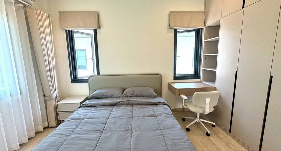 For rent 4 bedrooms house in East Pattaya, Pattaya