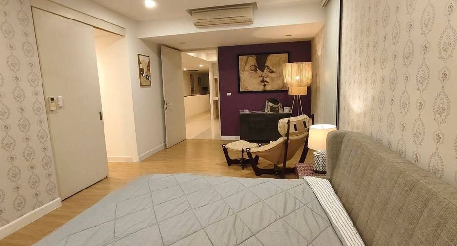 For rent 4 ベッドルーム house in Saphan Sung, Bangkok