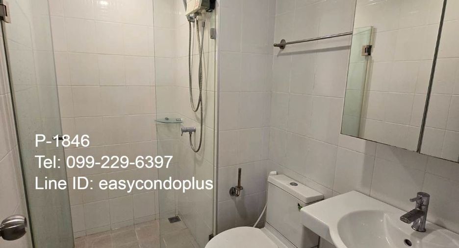 À louer 2 chambres condo à Thon Buri, Bangkok