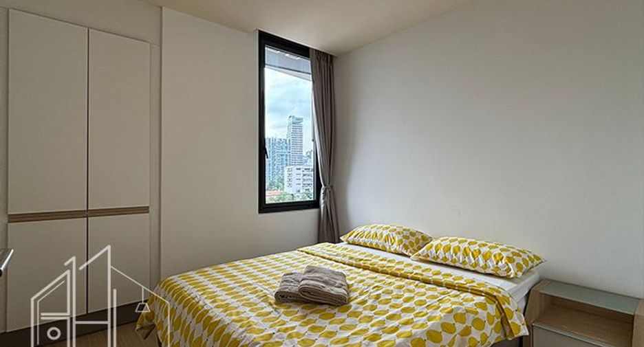 For rent 2 bedrooms condo in Watthana, Bangkok