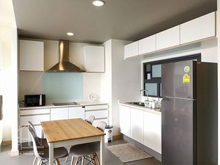 出租 2 卧室 公寓式住宅 在 Watthana, 曼谷