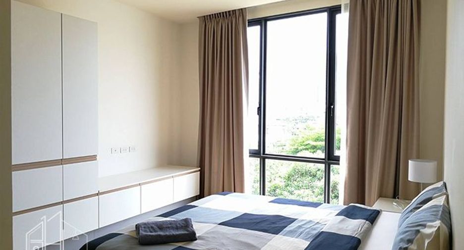 For rent 2 bedrooms apartment in Watthana, Bangkok