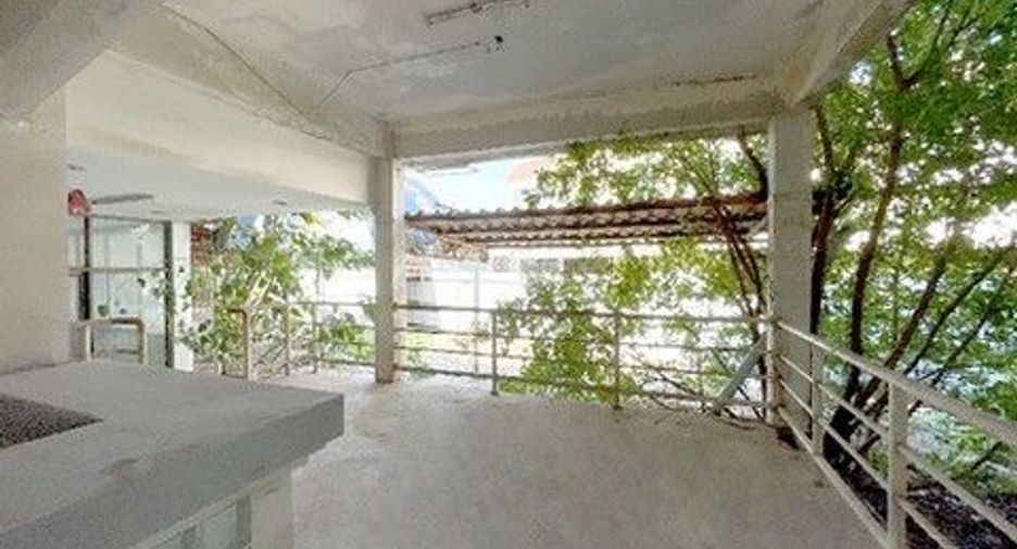 À vendre 1 chambre bureau à Si Sawat, Kanchanaburi