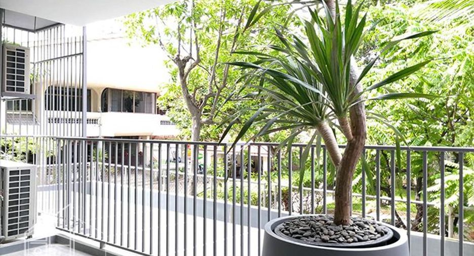 For rent 1 bed condo in Watthana, Bangkok