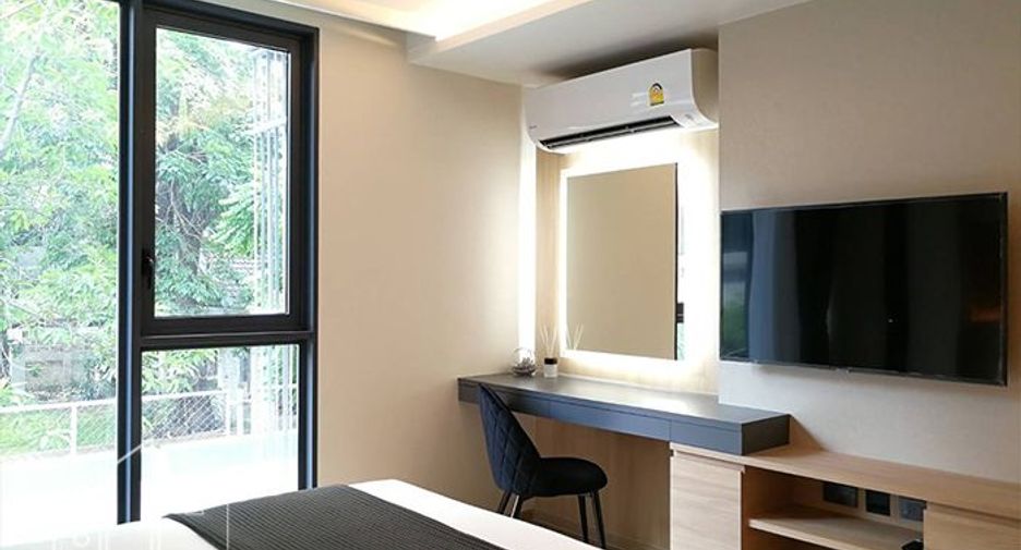 For rent 1 bed condo in Watthana, Bangkok