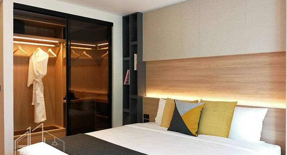 For rent 1 bed condo in Watthana, Bangkok