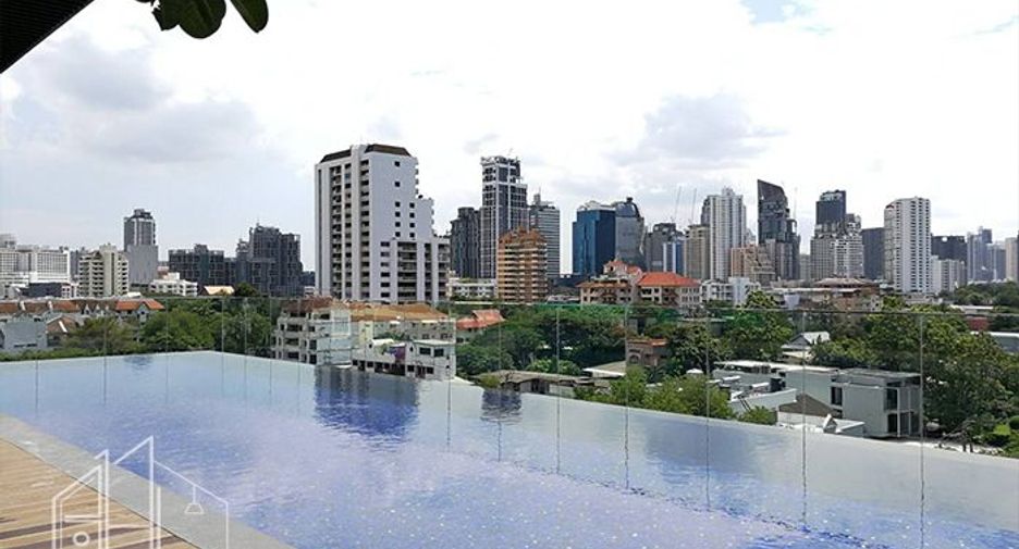For rent 1 bed condo in Watthana, Bangkok
