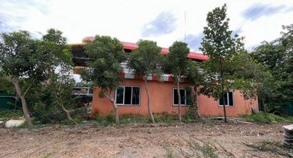 Lagerhaus zum Kauf mit 1 Zimmer in Si Sawat, Kanchanaburi