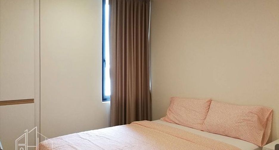 For rent 2 bedrooms apartment in Watthana, Bangkok