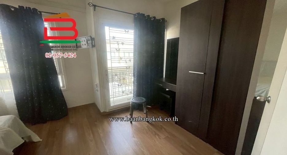 For sale 3 bedrooms house in Sai Mai, Bangkok