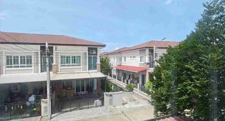 For sale 3 ベッドルーム house in Khlong Sam Wa, Bangkok
